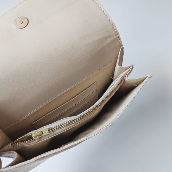 October Jaipur Nude Envelope Clutch BEIGE  NWT - Picture 3 of 3